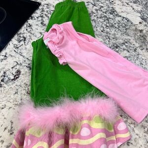 Oak’s Apparel top and potato Saks bottoms